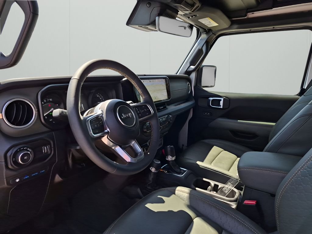 Used 2024 Jeep Wrangler High Altitude image 28
