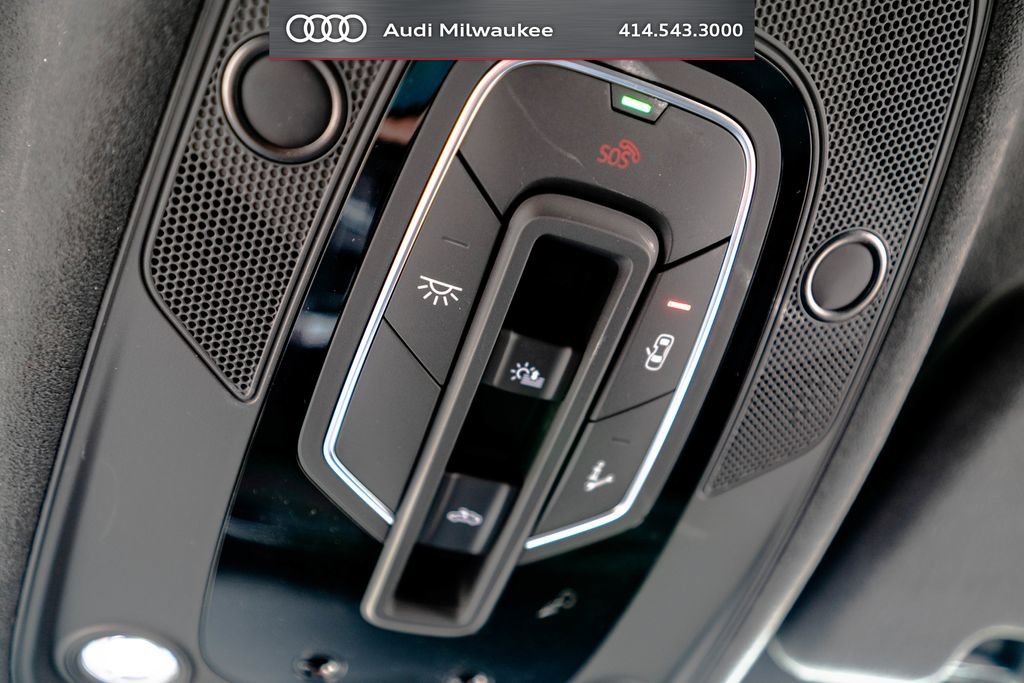 Used 2025 Audi RS Q8 performance w/ Matte Carbon Package AWD/4WD image 44