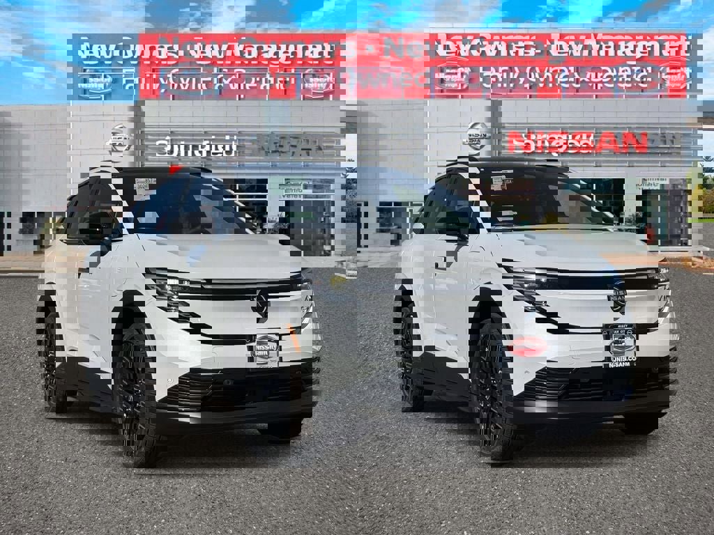 New 2026 Nissan Leaf Platinum+ w/ Floor Mat Package (Platinum+) image 1