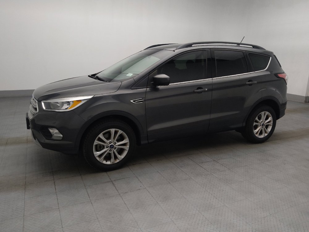 Used 2018 Ford Escape SE w/ SE Sync 3 Package AWD/4WD image 2