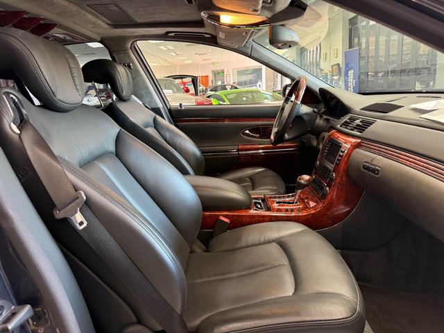 Used 2005 Maybach 57 RWD image 19