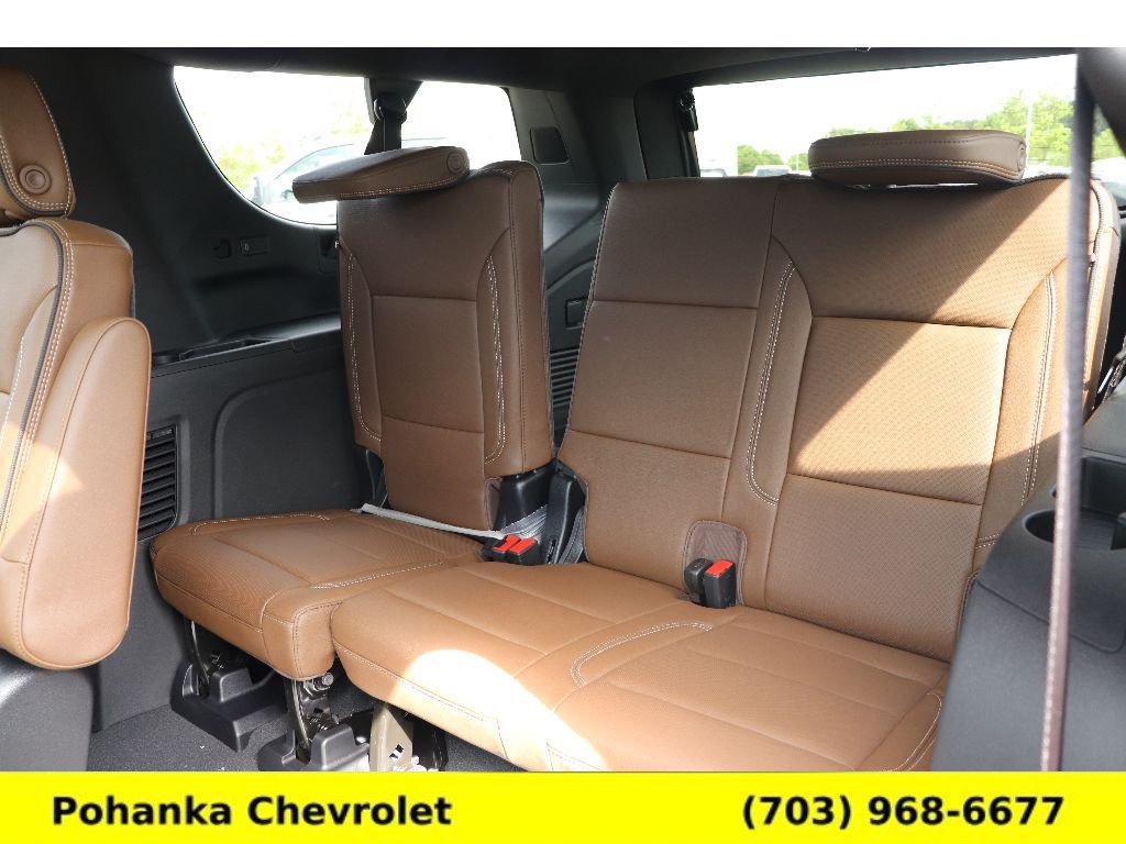 New 2026 Chevrolet Suburban High Country w/ Sun And Tow Package AWD/4WD image 26
