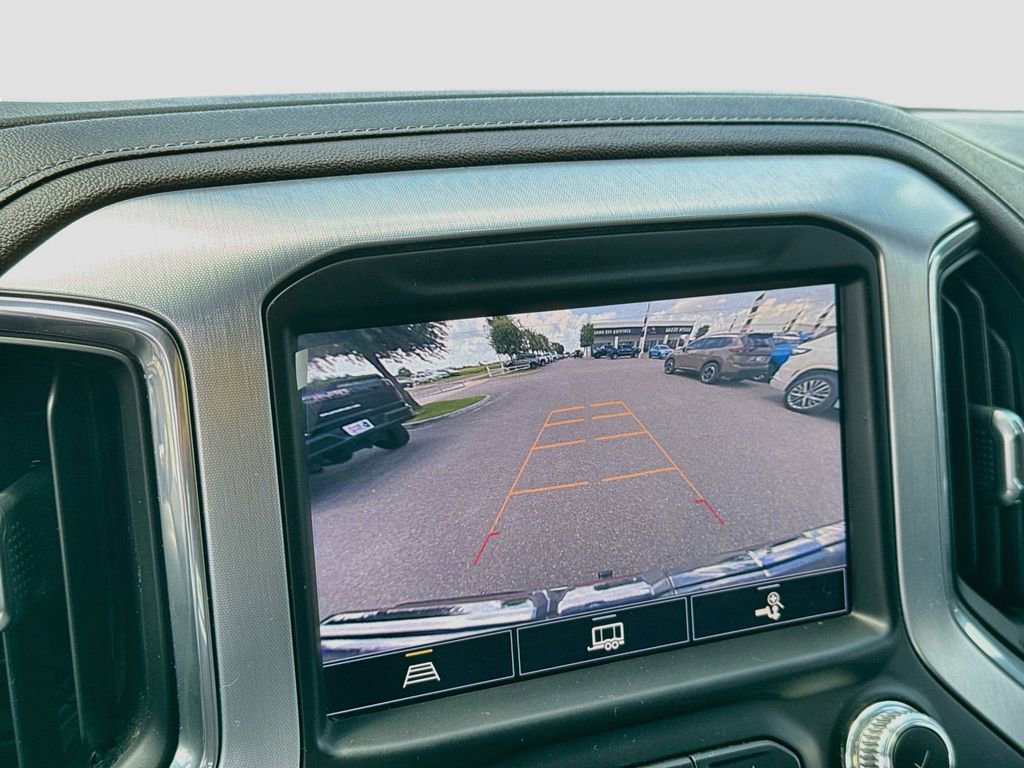 Used 2021 GMC Sierra 1500 SLT AWD/4WD image 16
