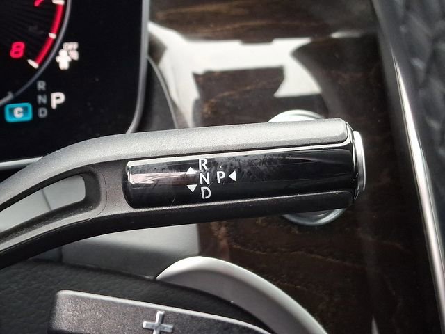 Used 2024 Mercedes-Benz GLC 300 4MATIC image 16