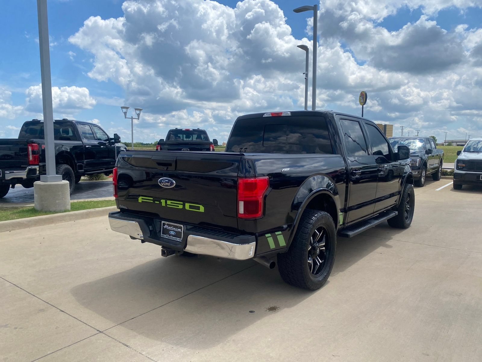 Used 2020 Ford F150 Lariat RWD image 6