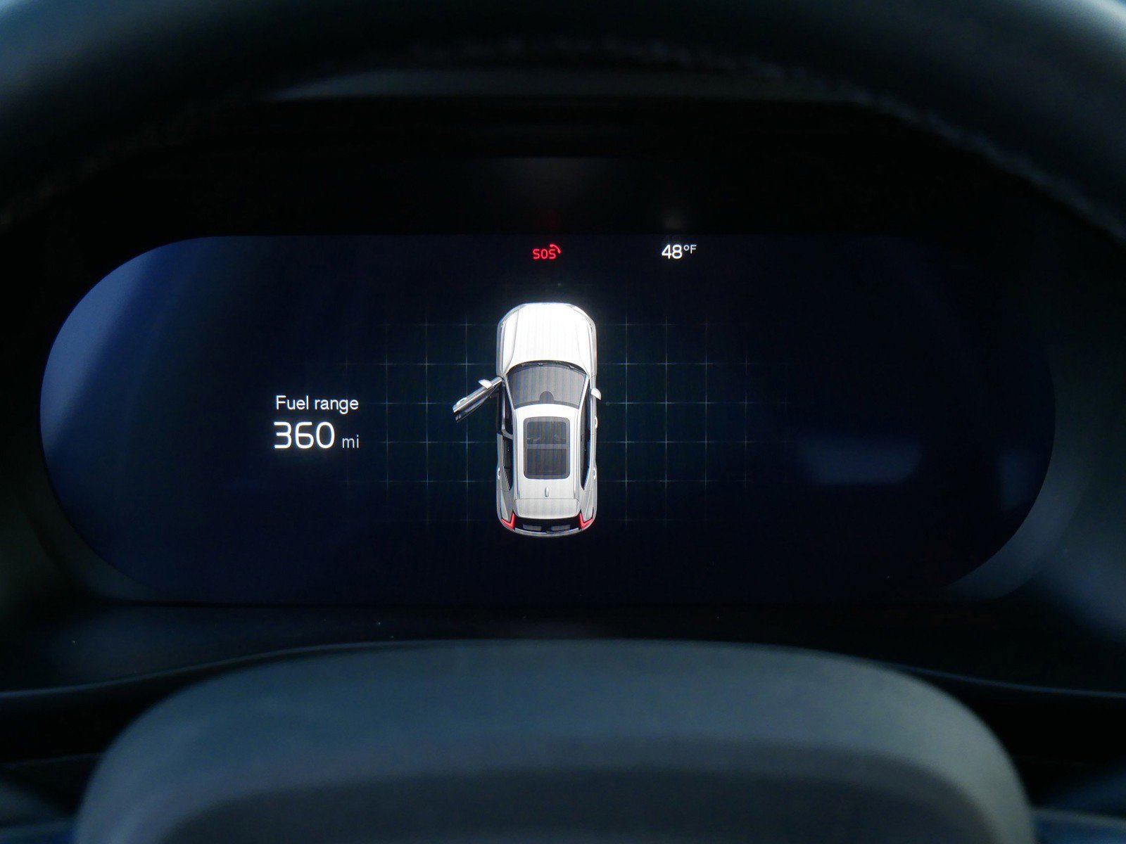 Used 2025 Volvo XC40 B5 Plus image 22