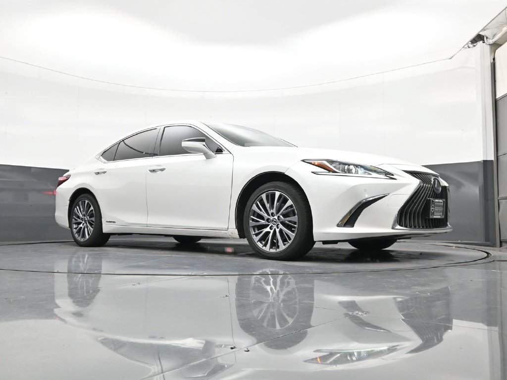 Used 2019 Lexus ES 300h w/ Premium Package FWD image 19