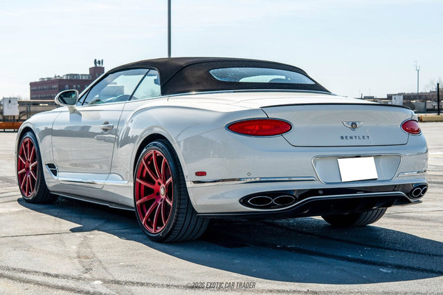 Used 2020 Bentley Continental GT V8 image 20