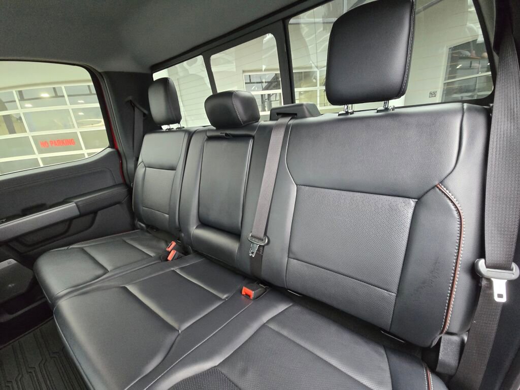 Used 2024 Ford F350 Lariat w/ Chrome Package image 13