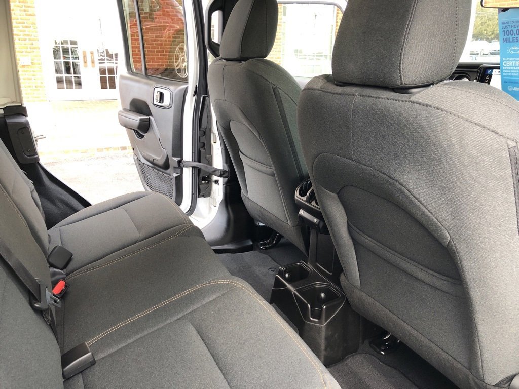 Used 2024 Jeep Wrangler Sport S image 41