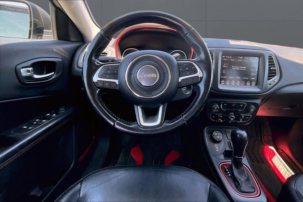 Used 2020 Jeep Compass Trailhawk AWD/4WD image 5