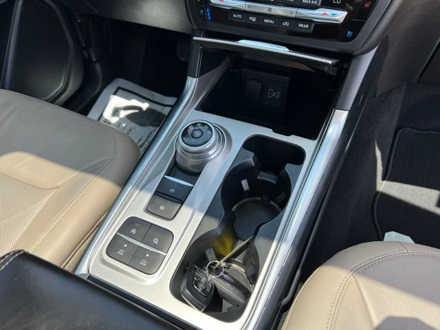 Used 2020 Ford Explorer Limited RWD image 46