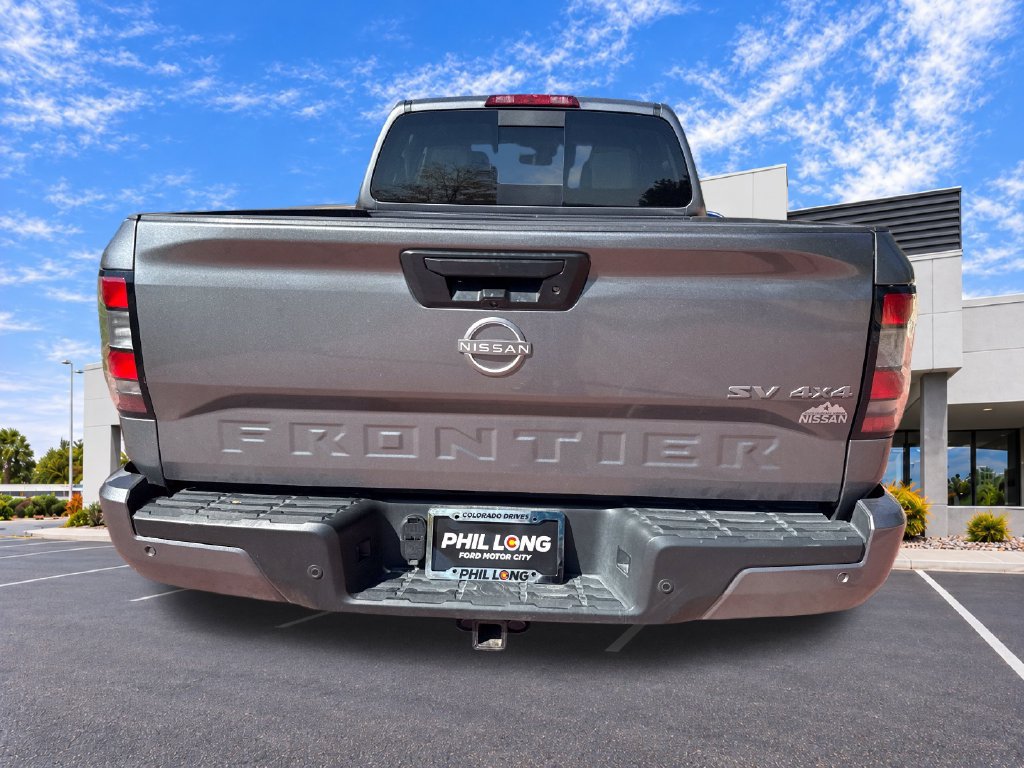 Used 2024 Nissan Frontier SV w/ Technology Package AWD/4WD image 6