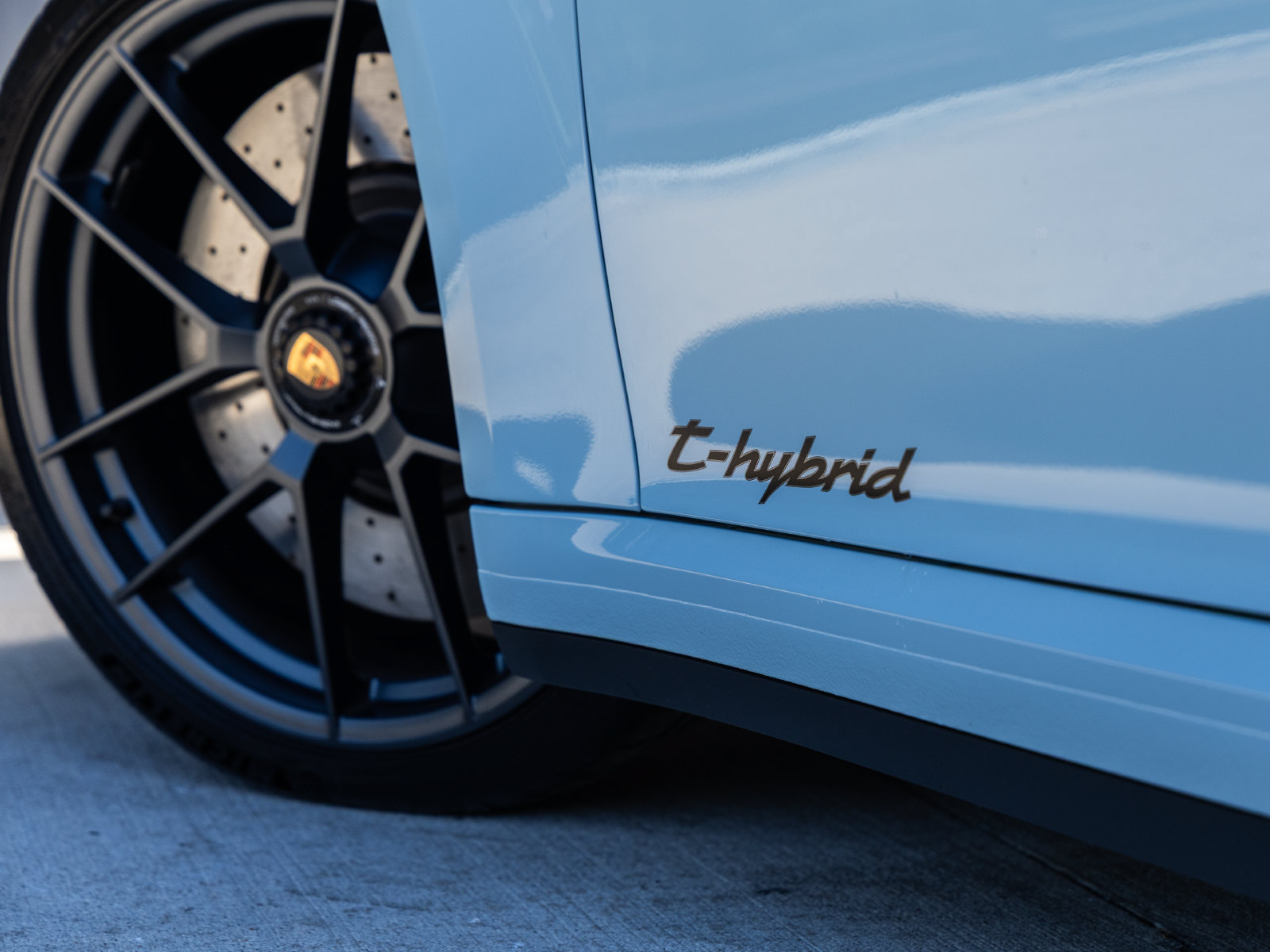Certified 2026 Porsche 911 Targa 4 GTS AWD/4WD image 19