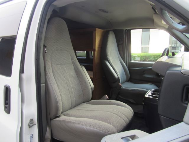 Used 2014 Chevrolet Express 3500 LT w/ LT Preferred Equipment Group image 18