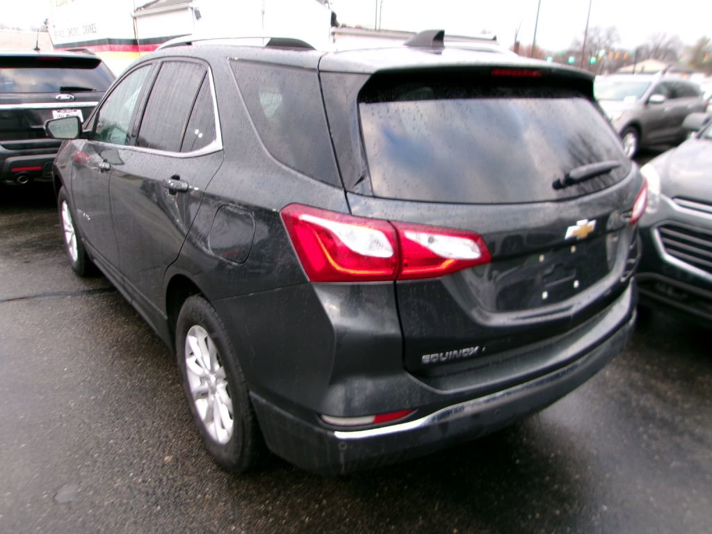 Used 2018 Chevrolet Equinox LT w/ Sun & Infotainment Package image 4