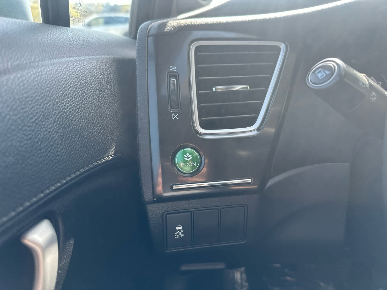 Used 2015 Honda Civic EX image 16