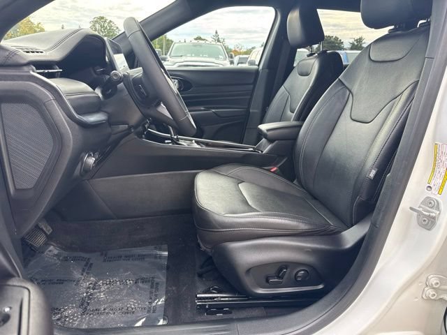 Used 2023 Jeep Compass High Altitude AWD/4WD image 9