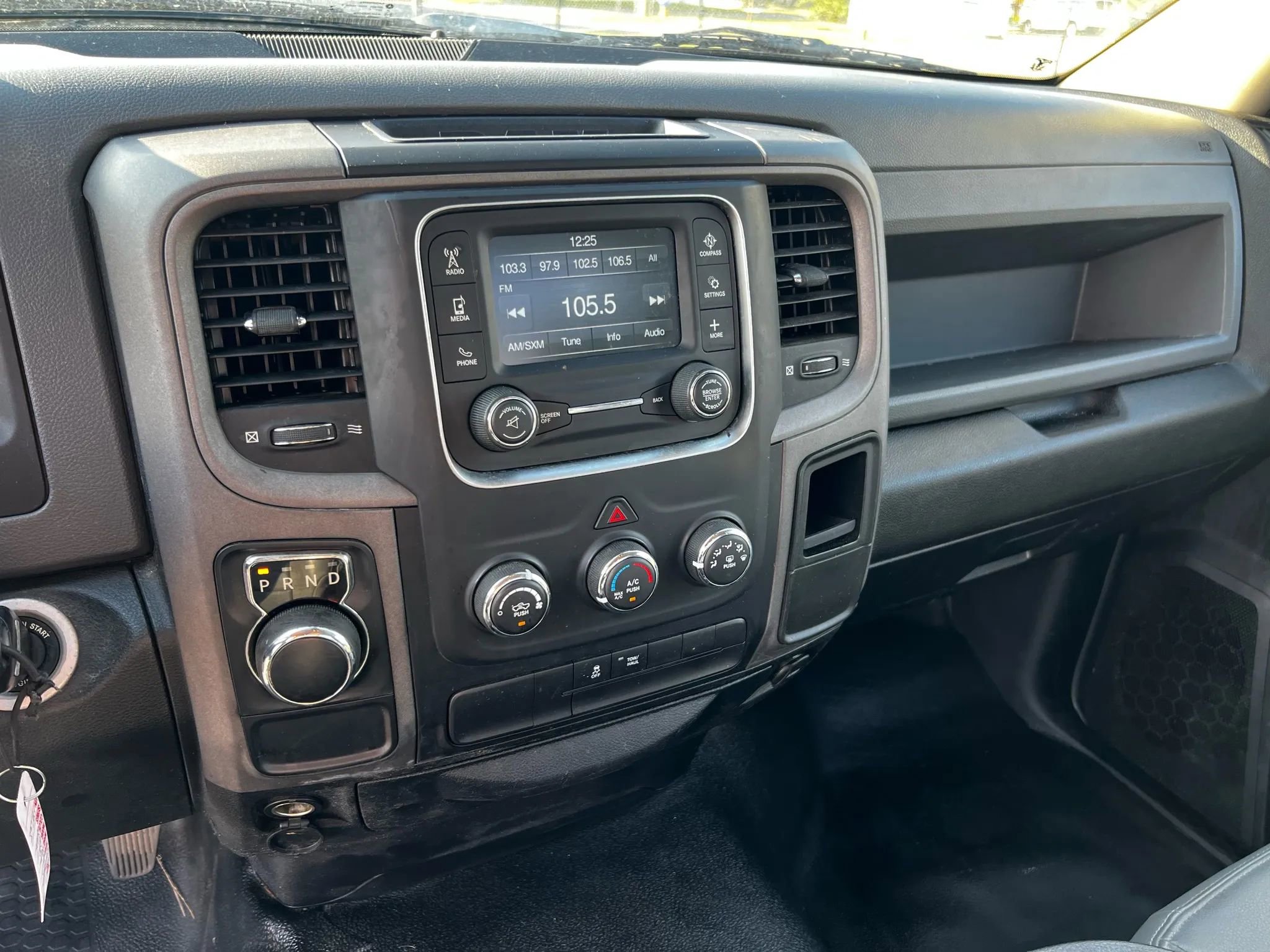 Used 2017 RAM 1500 Tradesman w/ Power & Remote Entry Group image 13