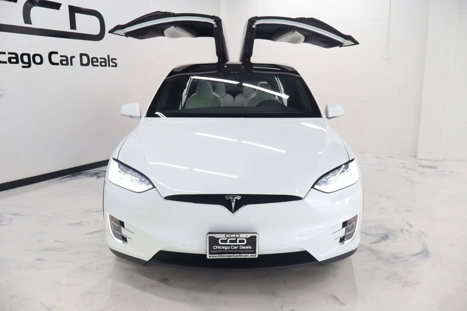 Used 2018 Tesla Model X 100D image 3