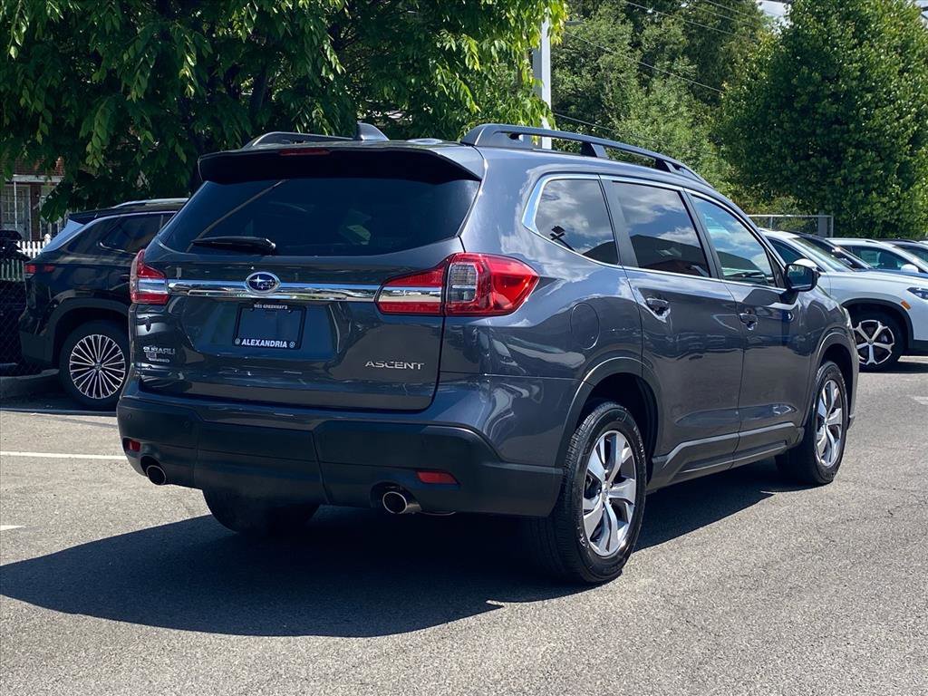 Used 2022 Subaru Ascent Premium w/ Convenience Package AWD/4WD image 3