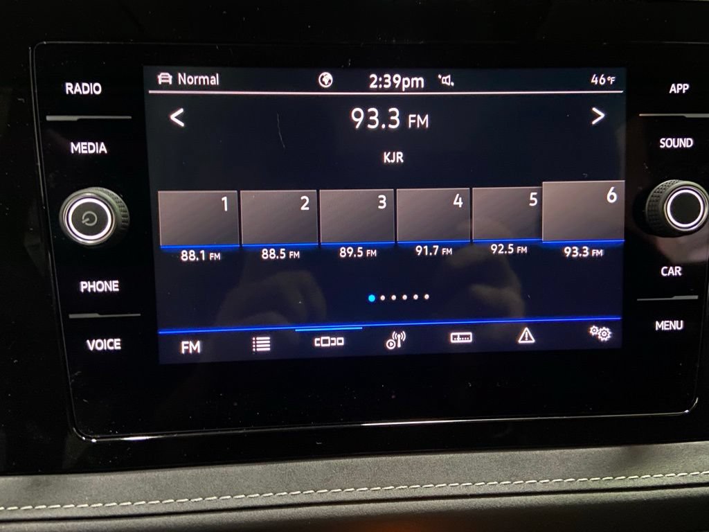 New 2026 Volkswagen Taos SE AWD/4WD image 12