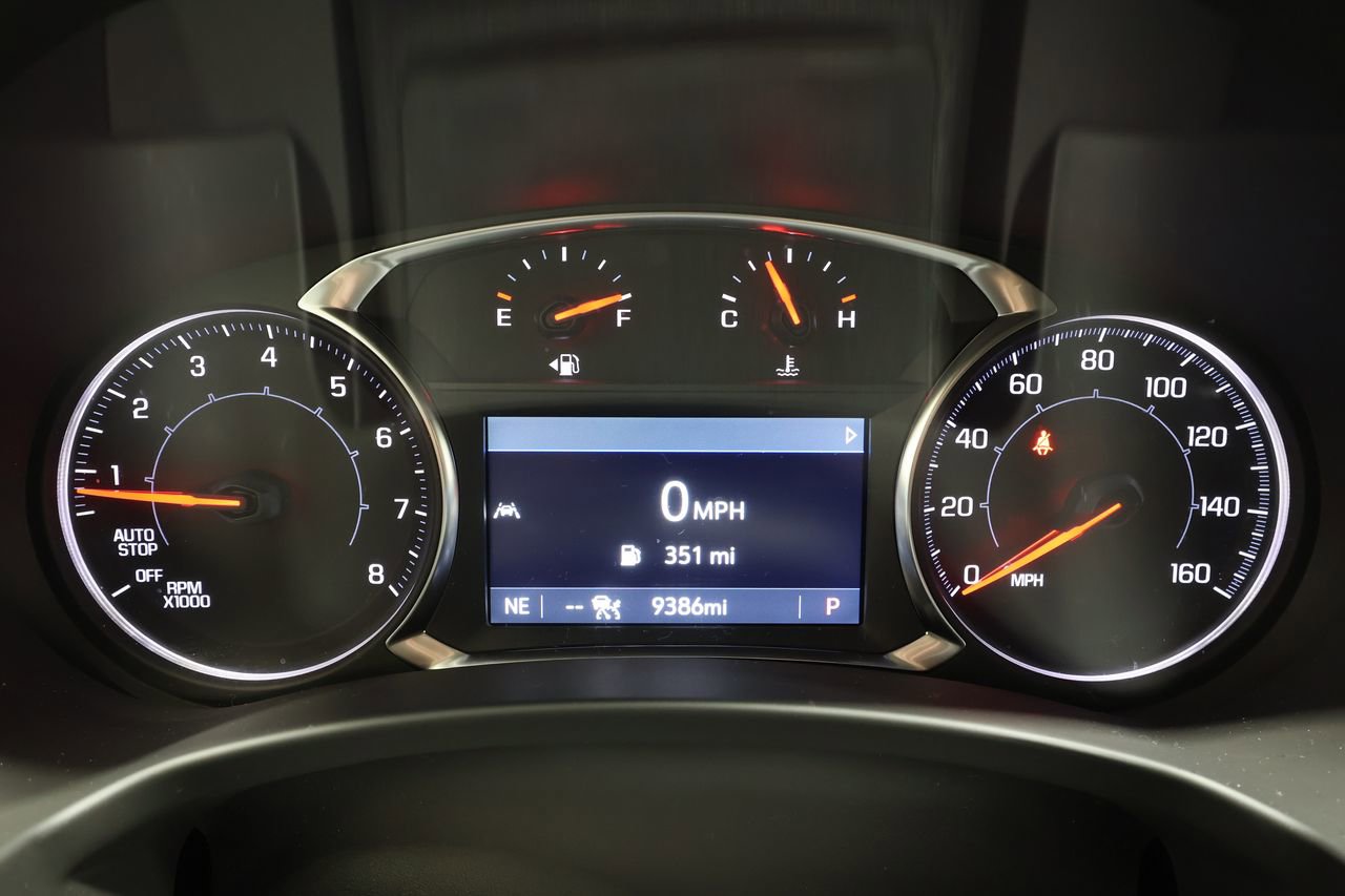 Certified 2024 GMC Terrain AT4 w/ Infotainment Package II AWD/4WD image 11