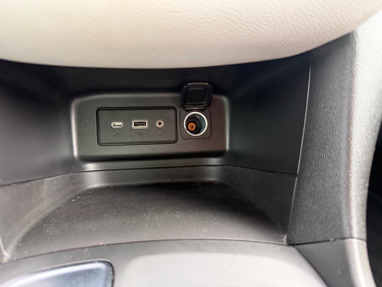 Used 2021 Chevrolet Equinox LS w/ LS Convenience Package FWD image 55