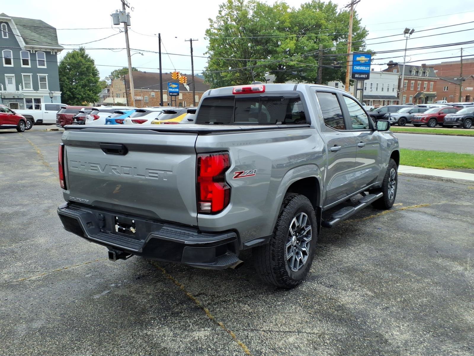 Used 2024 Chevrolet Colorado Z71 w/ Z71 Convenience Package 2 AWD/4WD image 4