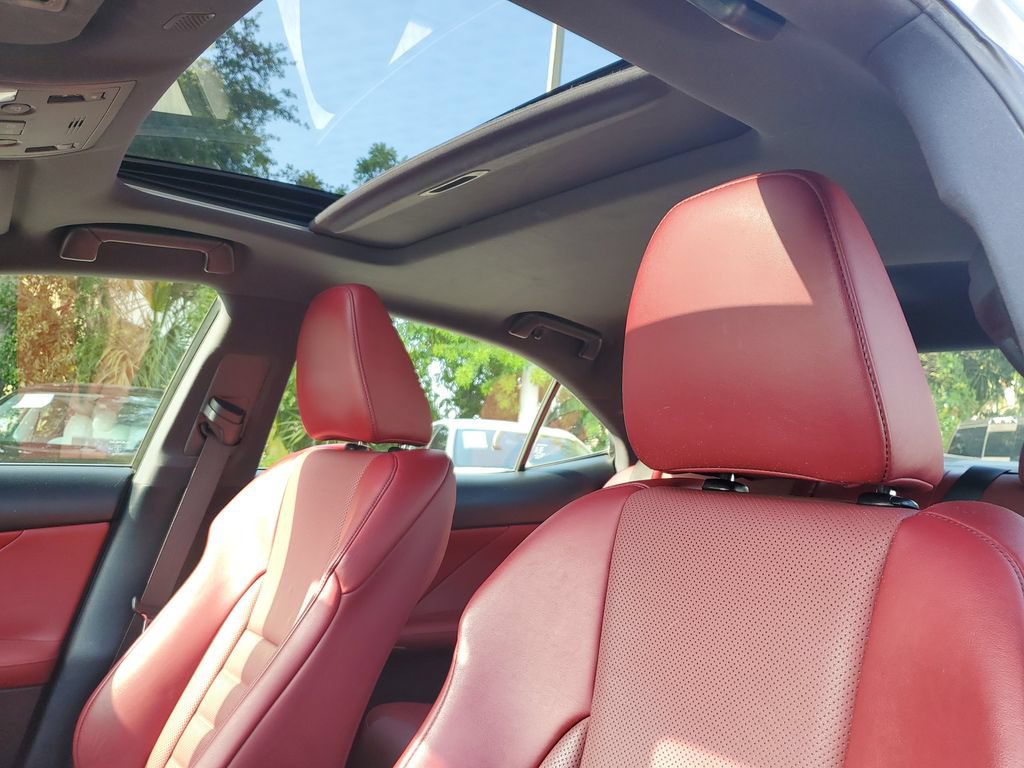 Used 2018 Lexus IS 300 F Sport w/ F Sport Package RWD image 25