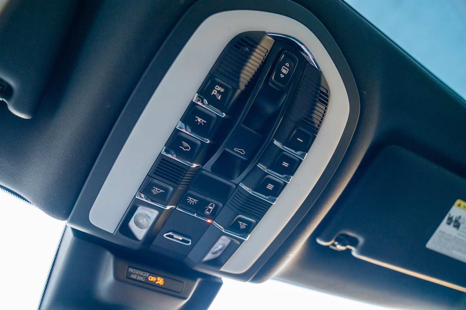 New 2026 Porsche Macan S image 22