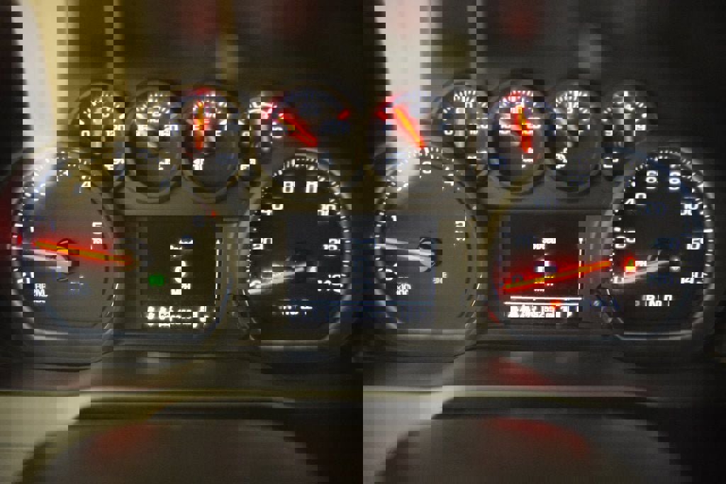 Used 2025 Chevrolet Silverado 3500 W/T w/ WT/CX Safety Package image 41