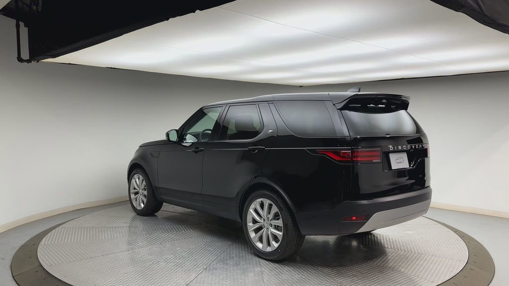 New 2026 Land Rover Discovery S AWD/4WD image 4