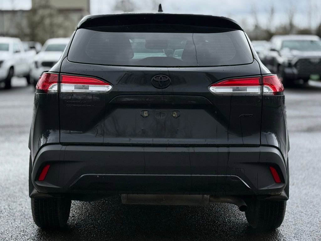 Used 2023 Toyota Corolla Cross L image 4