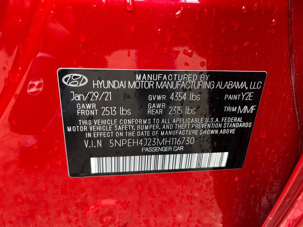 Used 2021 Hyundai Sonata Limited w/ Preferred Accessory Package image 16