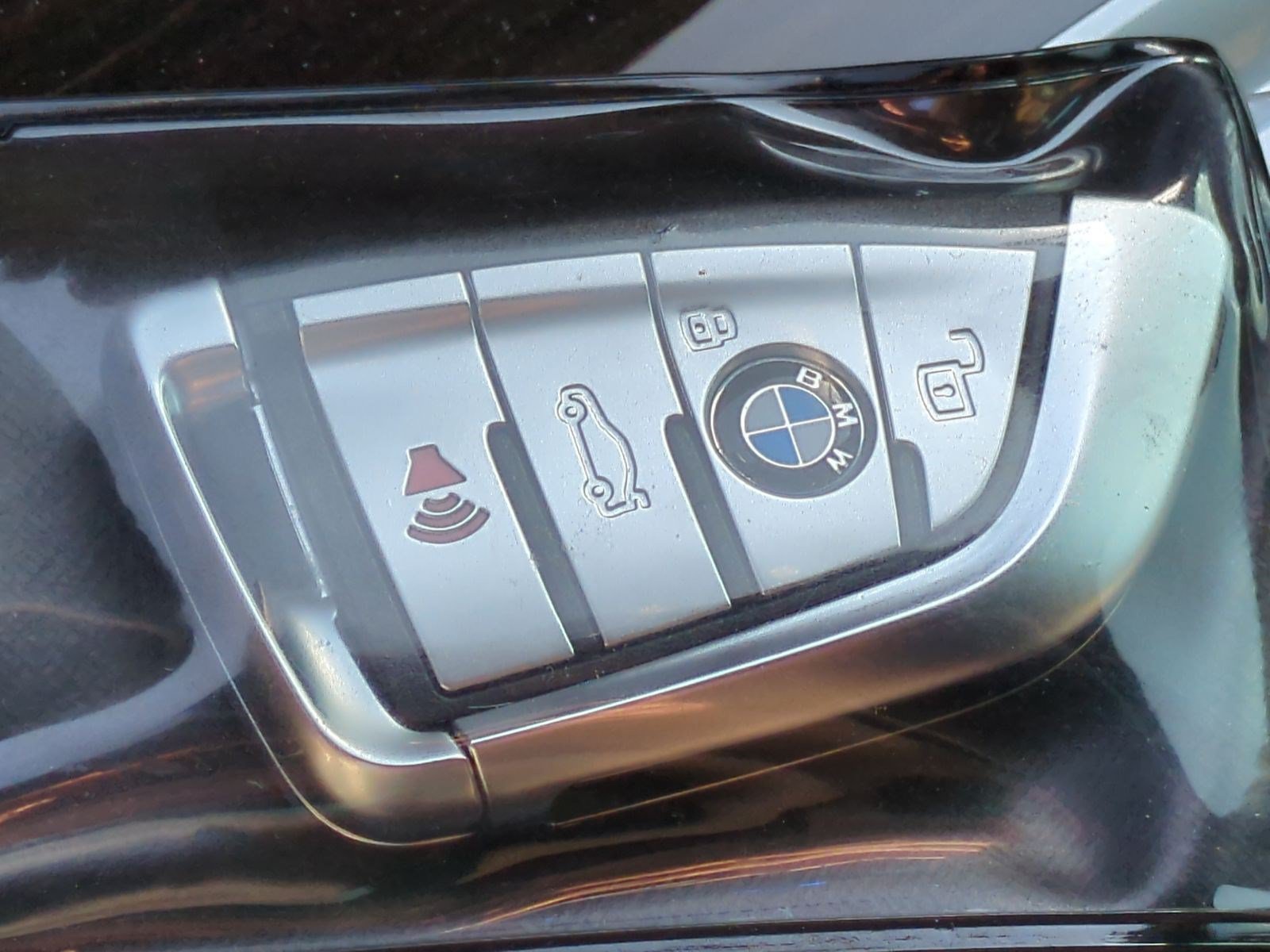 Used 2021 BMW X5 xDrive45e w/ Premium Package AWD/4WD image 36