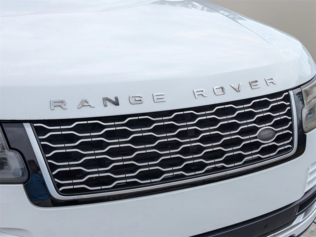 Used 2018 Land Rover Range Rover Supercharged image 10