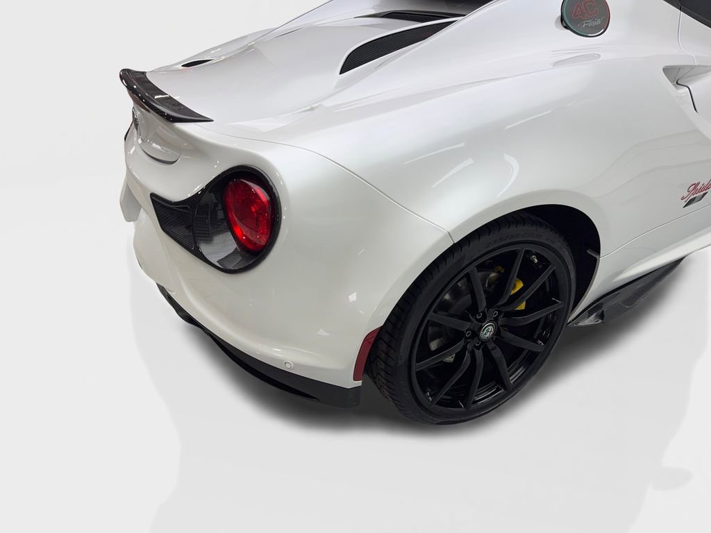 Used 2018 Alfa Romeo 4C Spider RWD image 16