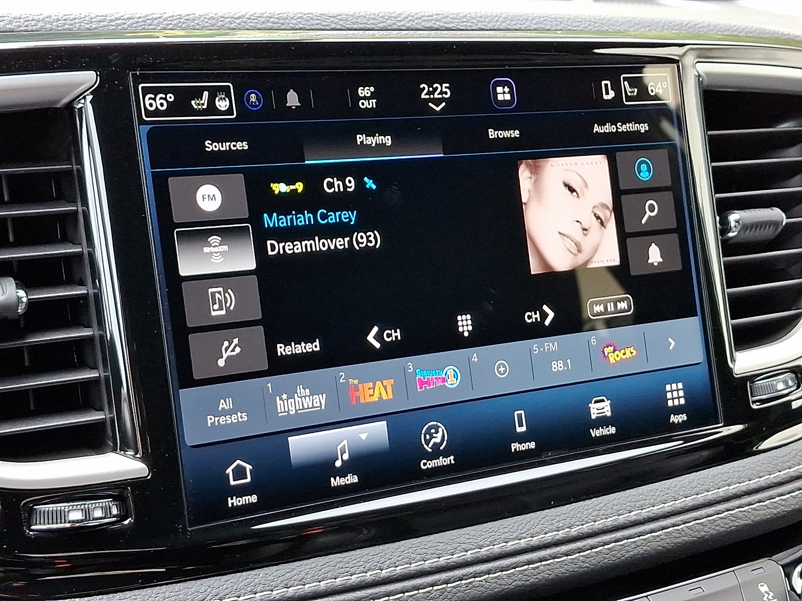 New 2027 Chrysler Pacifica Select FWD image 11