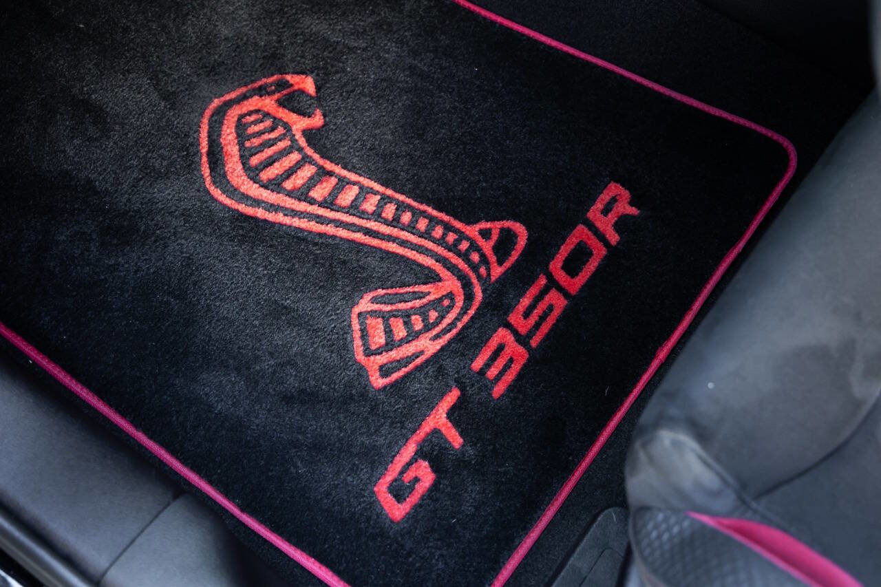 Used 2019 Ford Mustang Shelby GT350R w/ GT350R Equipment Group 920A image 75