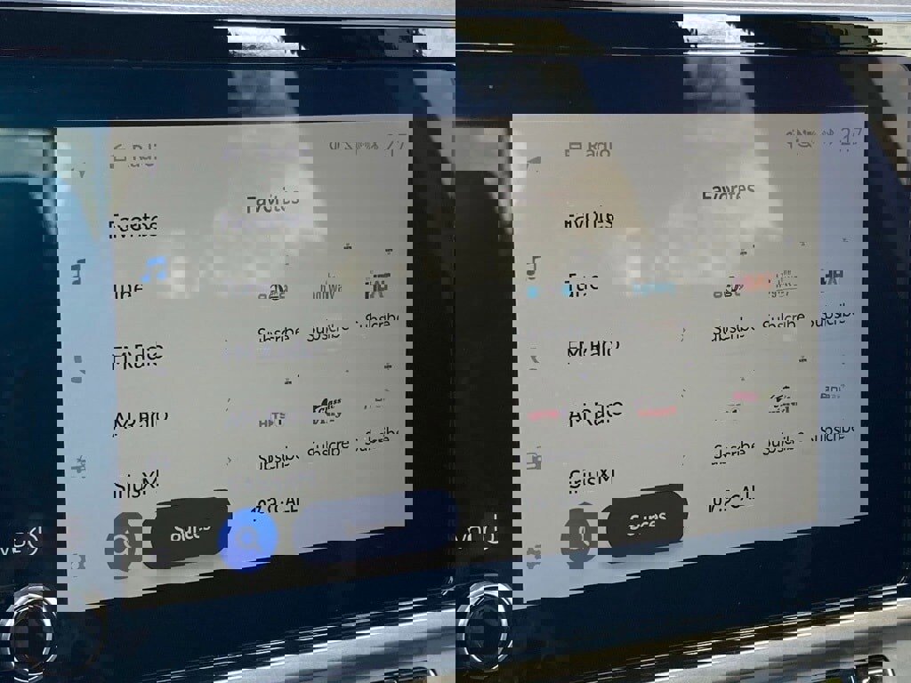 Certified 2025 Toyota Camry SE image 21