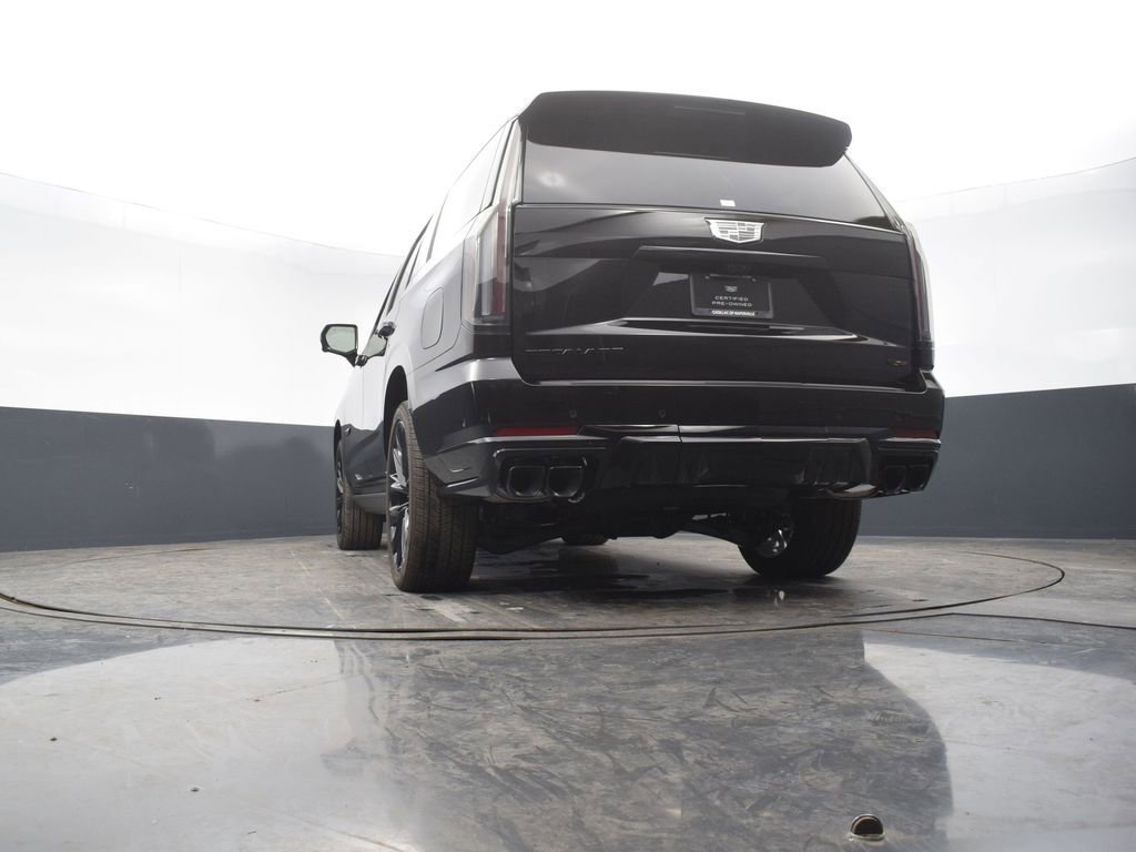 Certified 2025 Cadillac Escalade V w/ LPO, ONYX Package image 59