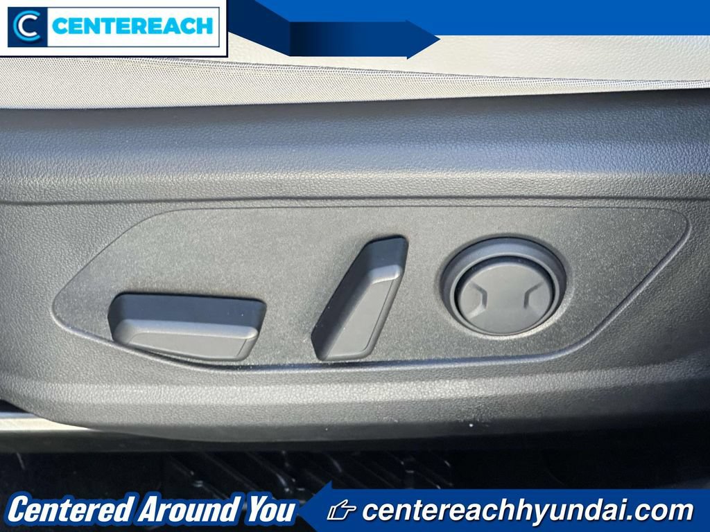 Used 2024 Hyundai Tucson Limited AWD/4WD image 15