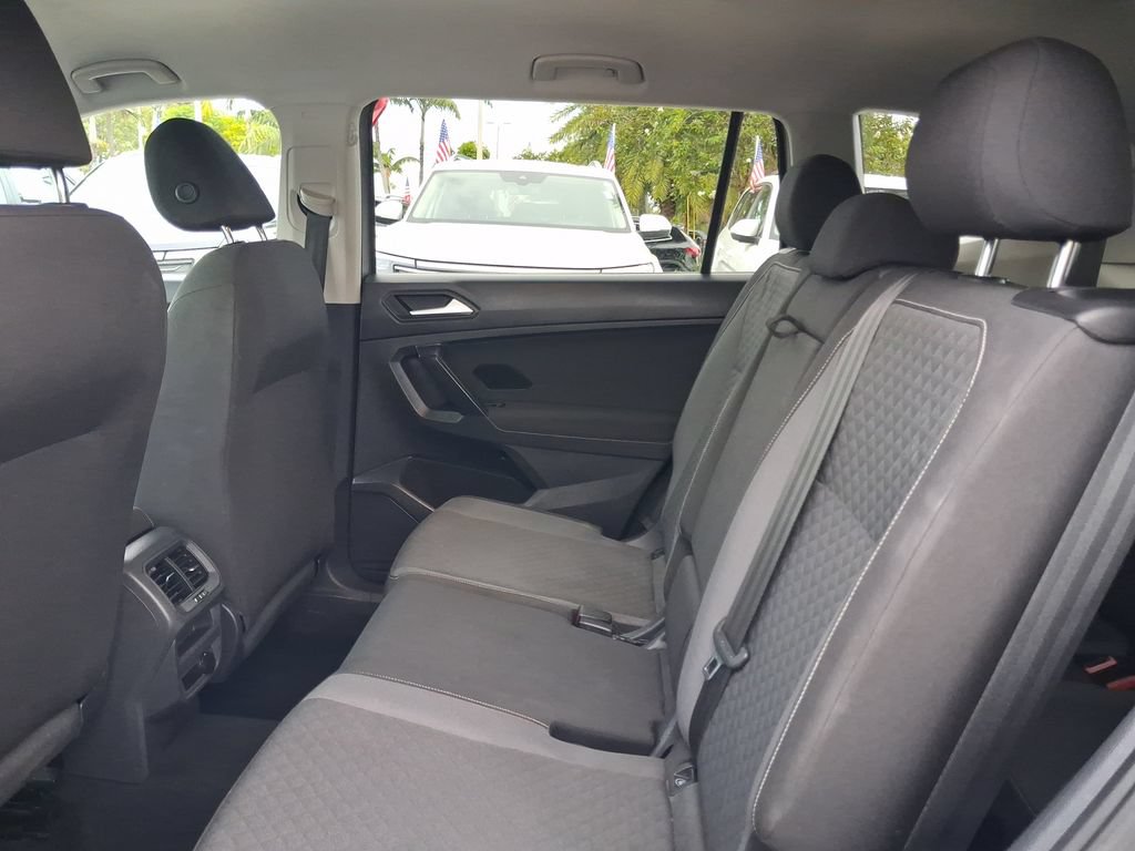 Used 2021 Volkswagen Tiguan S FWD image 8