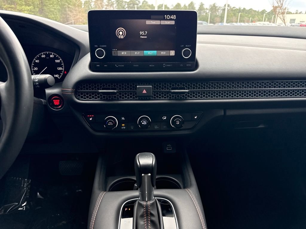 Used 2024 Honda HR-V Sport image 17