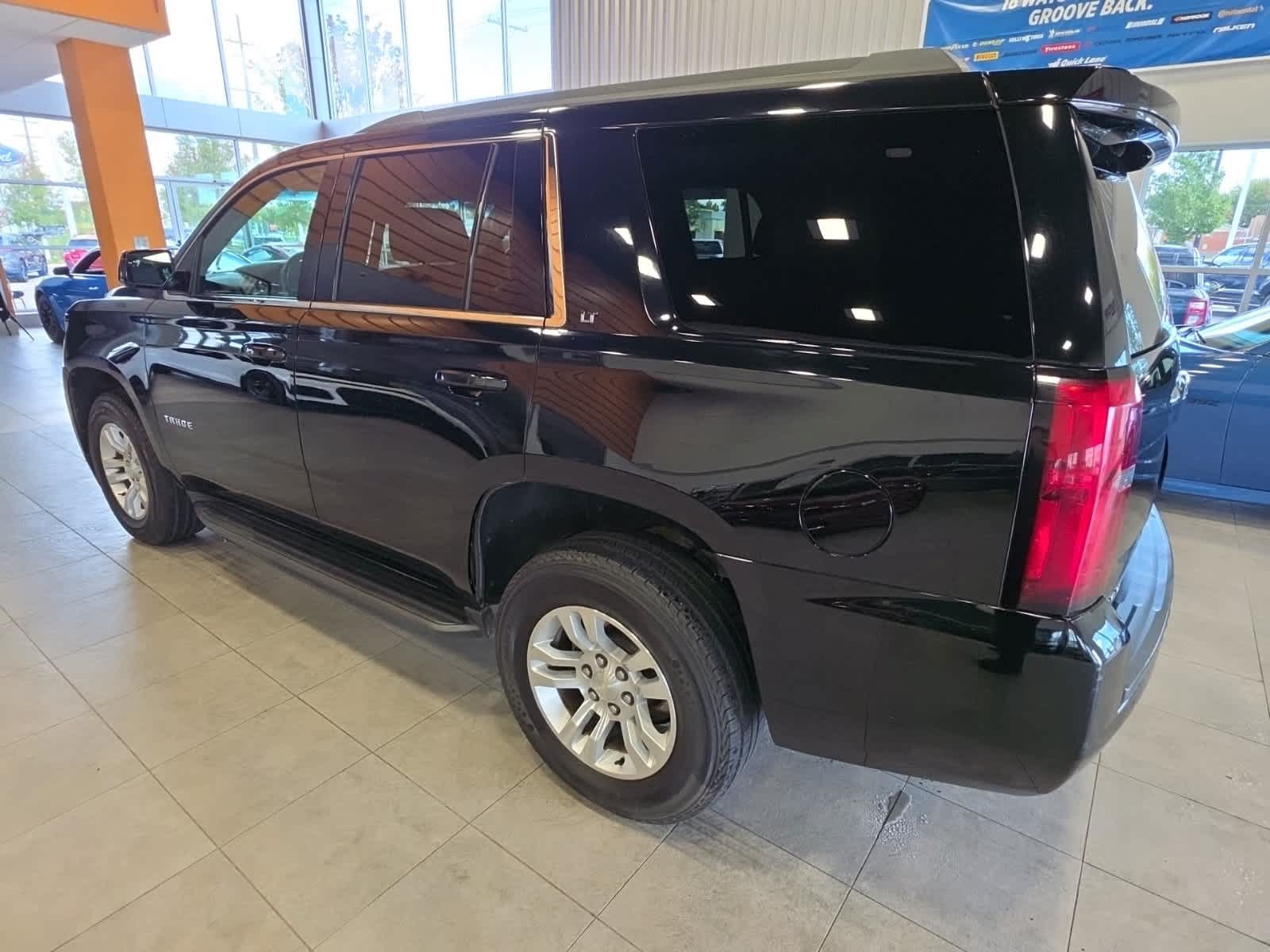 Used 2018 Chevrolet Tahoe LT AWD/4WD image 11