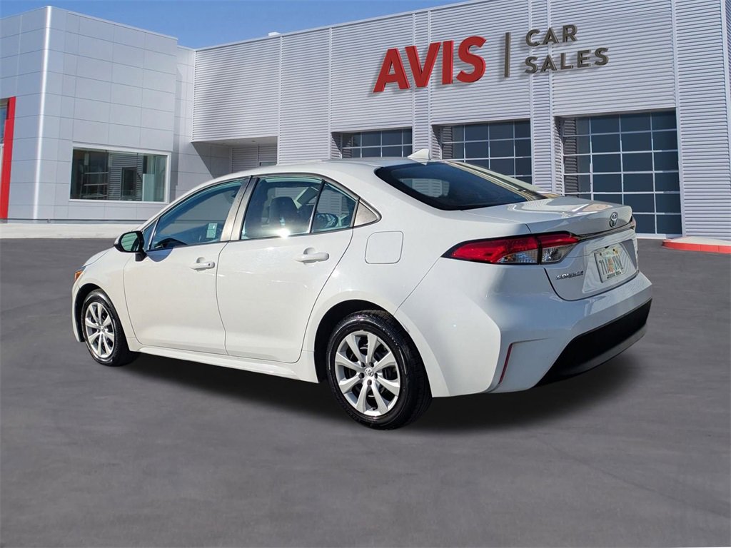 Used 2024 Toyota Corolla LE image 9