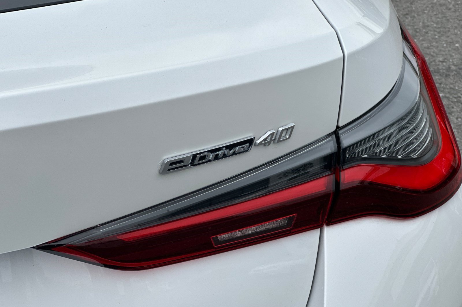 Certified 2023 BMW i4 eDrive40 w/ Premium Package RWD image 27