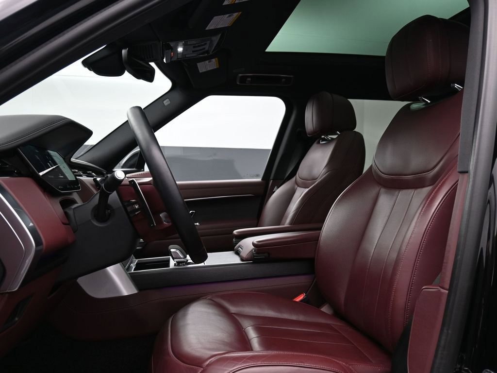 Used 2024 Land Rover Range Rover SE image 10