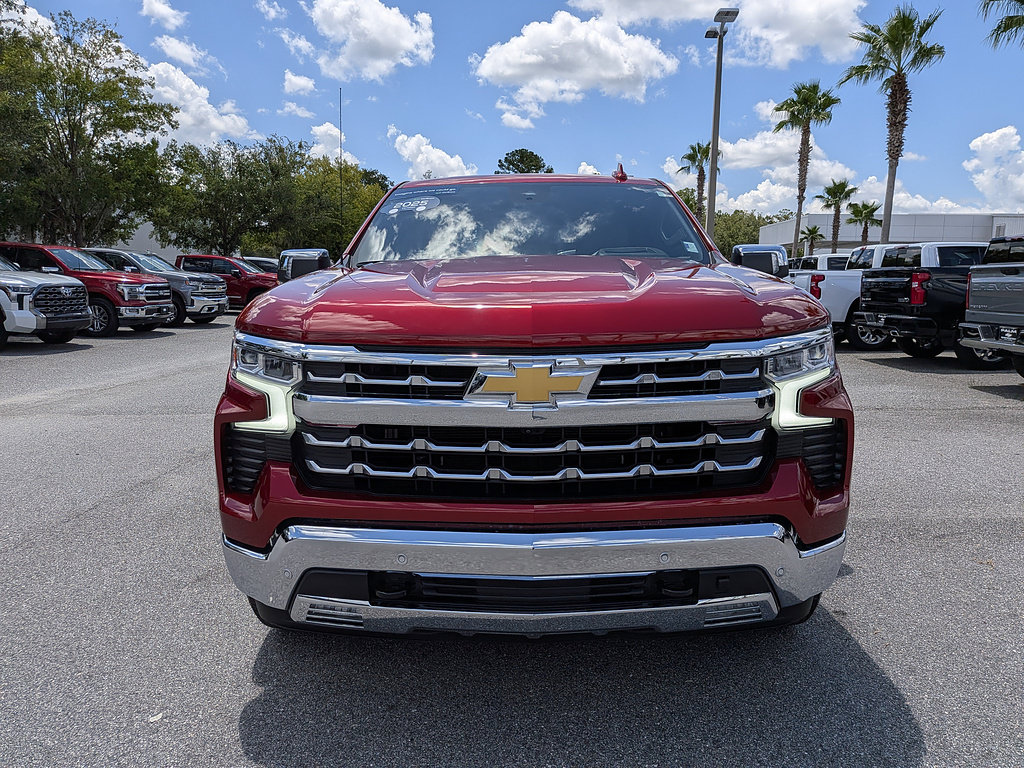 Certified 2025 Chevrolet Silverado 1500 High Country AWD/4WD image 8